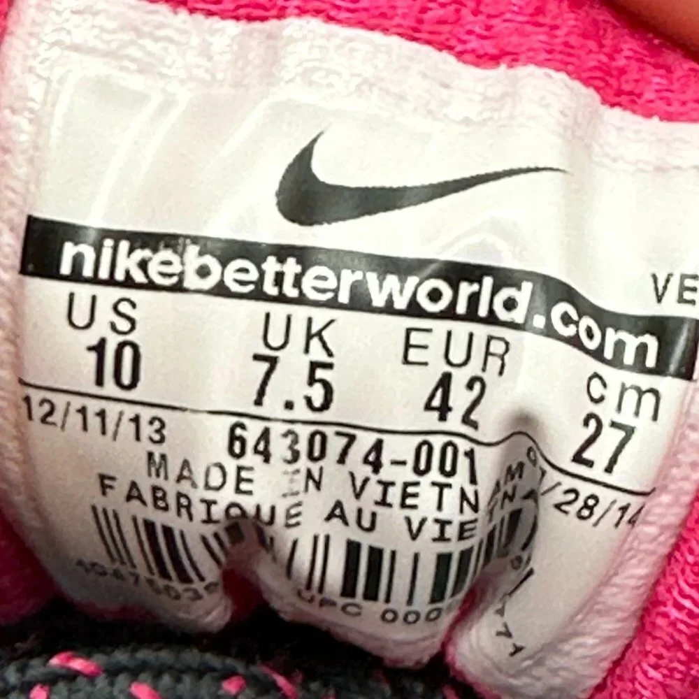 Nike Wild Trail  Womens Trail Running Shoes Black Pink 643074-001 Size 10